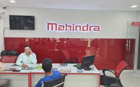 Mahindra Camper Showroom Excellence at Vigsons Automobiles