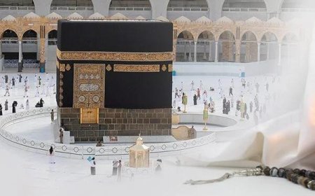 Is September Umrah Ideal for Seniors? Tips & Package Advice