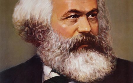 Karl Marx on Class Struggle: Understanding the Core of Historical Change