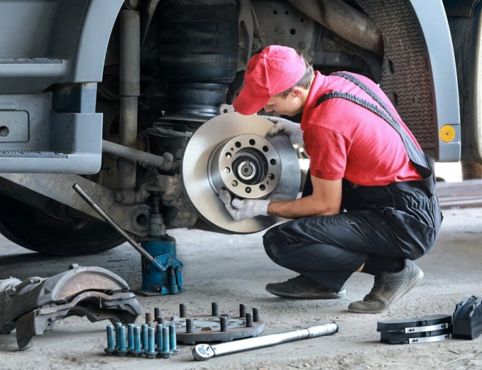 Exhaust System Repair for Trucks: Why It’s Crucial for Performance, Emissions, and Safety